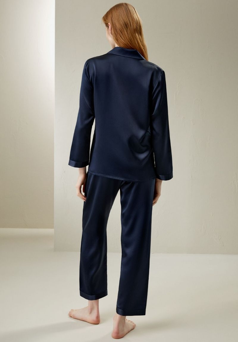 Women's Full Length Mulberry Silk Pyjama Set in Navy Blue