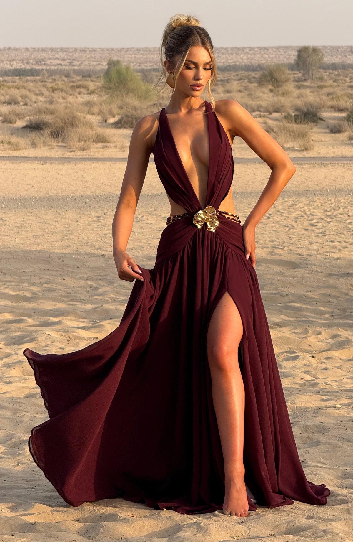 T.X Women's Dress Indianna Backless Cherry Lacquer Chiffon Evening