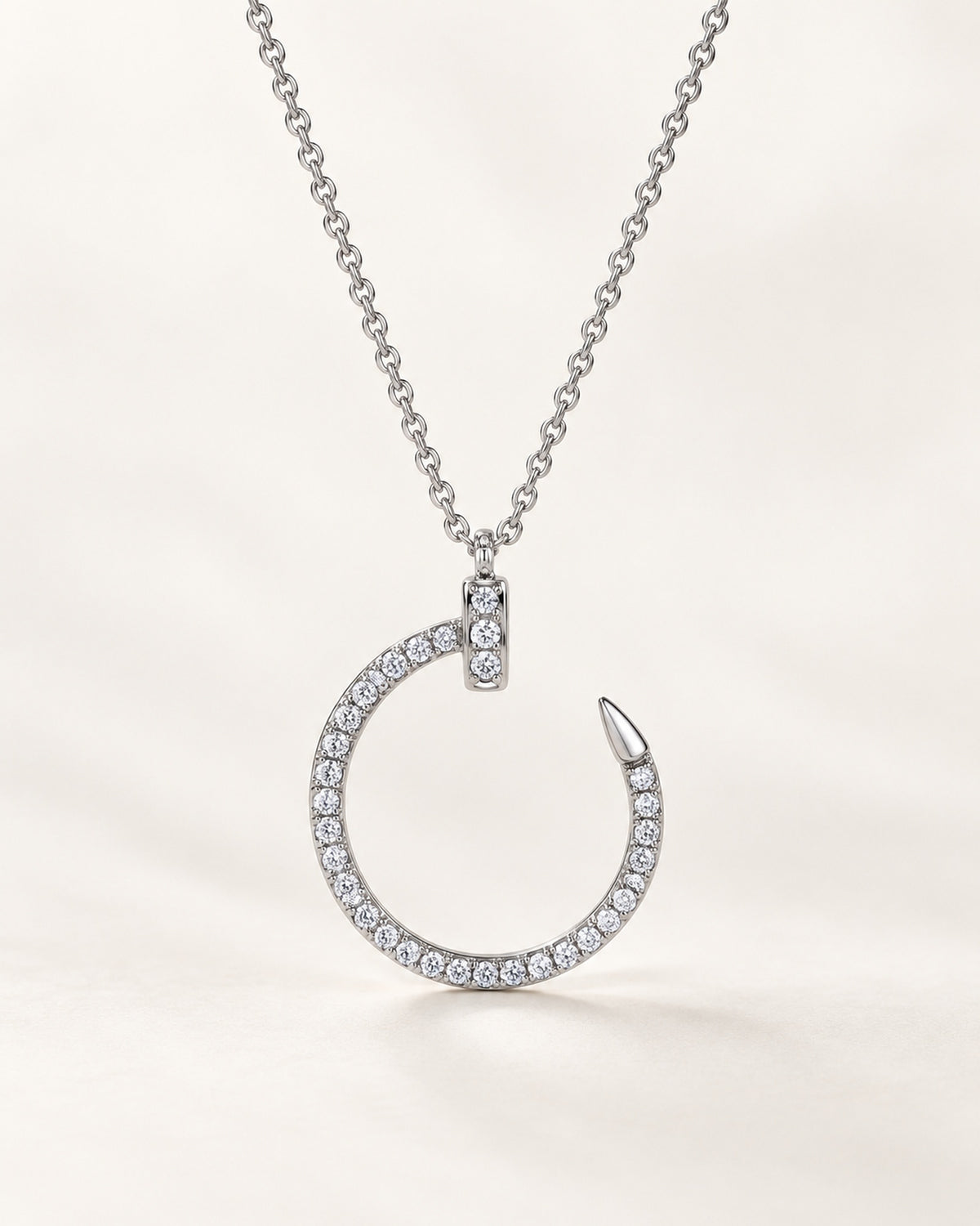 Women's S925 sterling silver moissanite crescent nail pendant necklace in silver tone