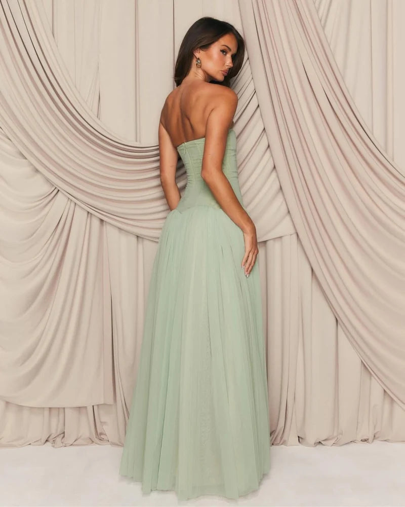 Women's Strapless Tulle Maxi Dress with Fitted Bodice Design