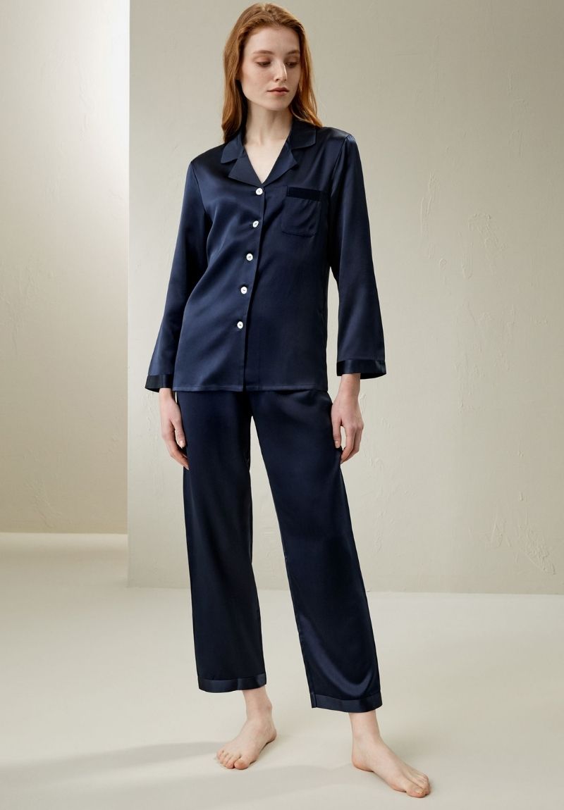 Women's Full Length Mulberry Silk Pyjama Set in Navy Blue