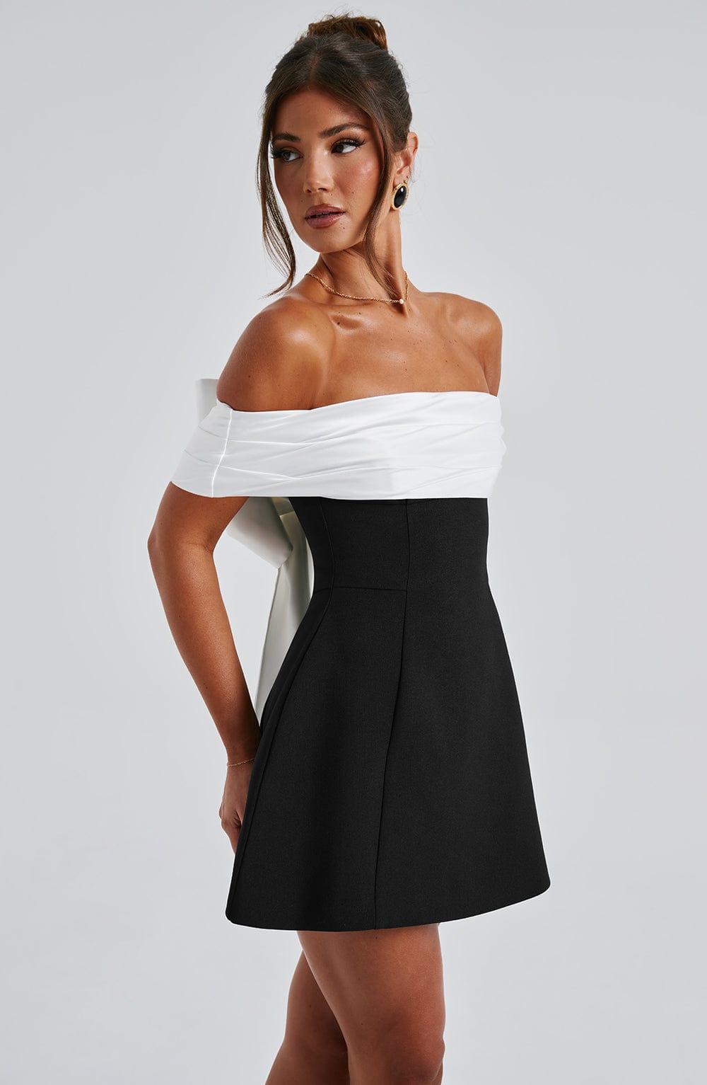 M.T Women's Dress Bardot Bubble Hem Black/White Crepe Party Mini Dress
