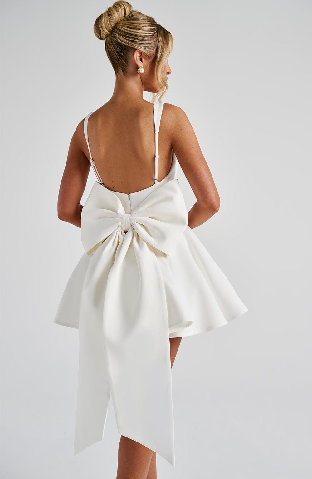 M.T Women's Dress Rue Square Neck Ivory Detachable Bow Bridal Mini Party