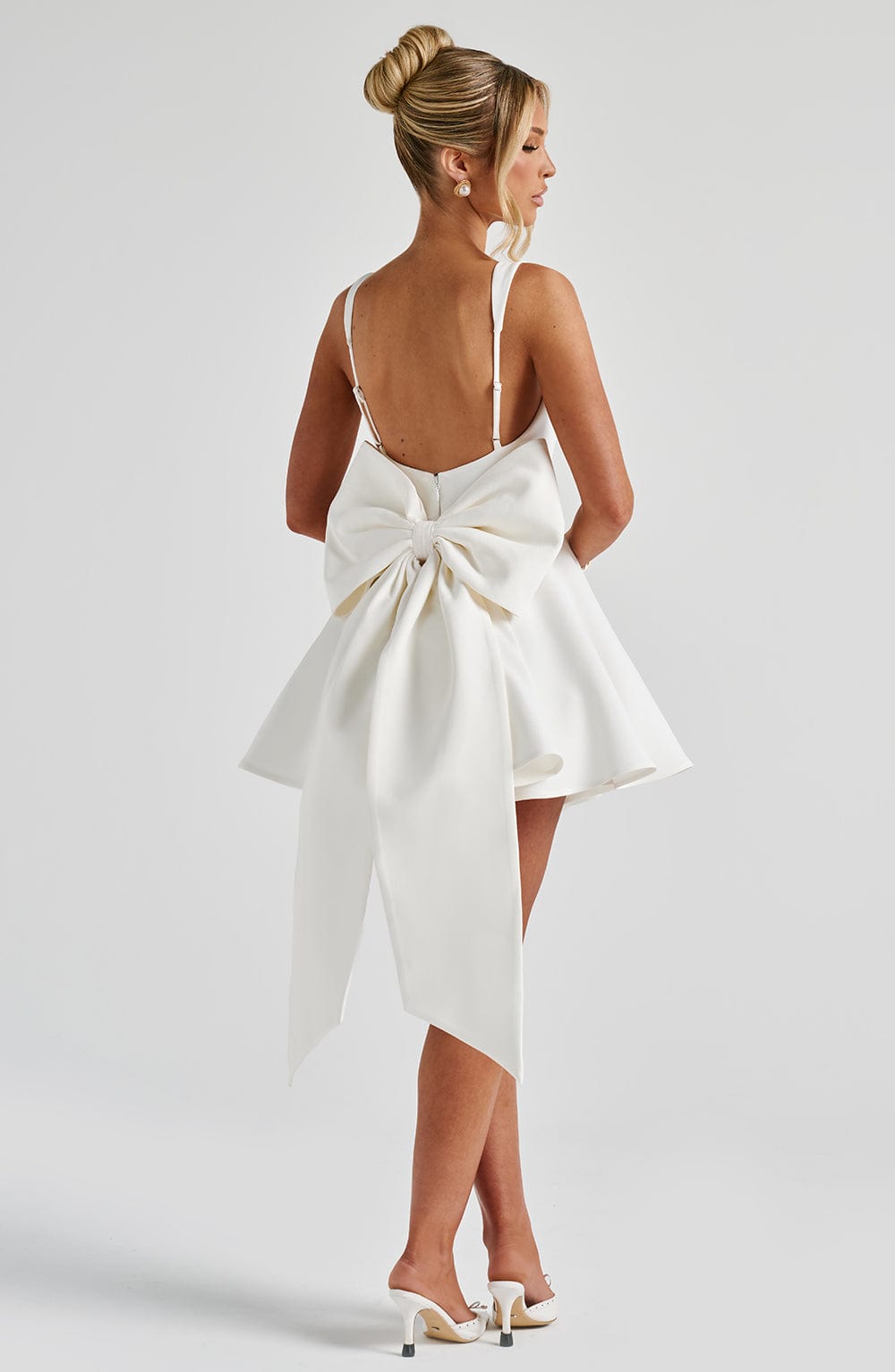 M.T Women's Dress Rue Square Neck Ivory Detachable Bow Bridal Mini Party